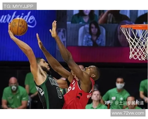 深入分析北京羽毛球队防反战术的特点与应用策略